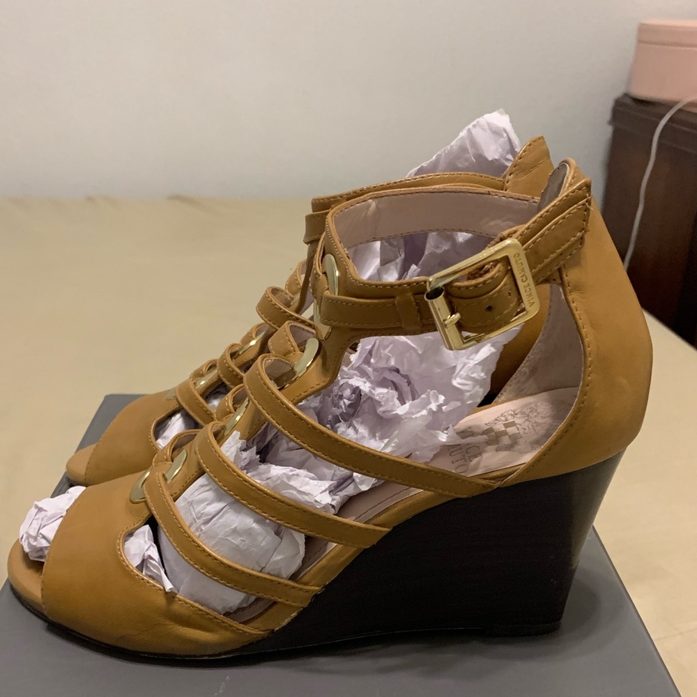 Vince Camuto